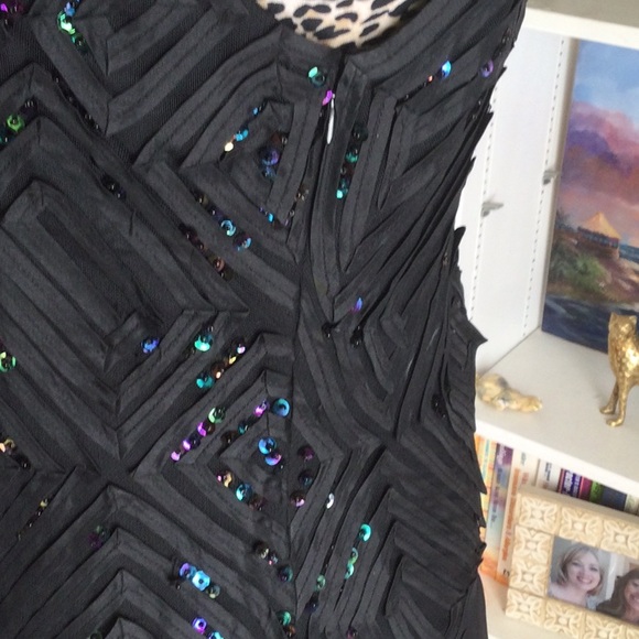 Drop waist dress by Hong Ni Collection - Picture 4 of 6